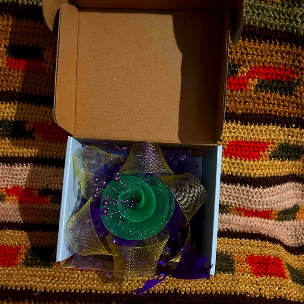 Green and Purple Decorative Box Mardi Gras Style NEVER WORN STILL IN BOX